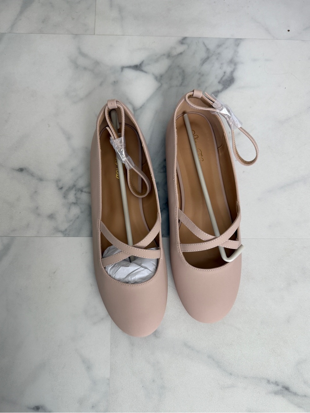 Women’s Nude Ballet Flats NWT